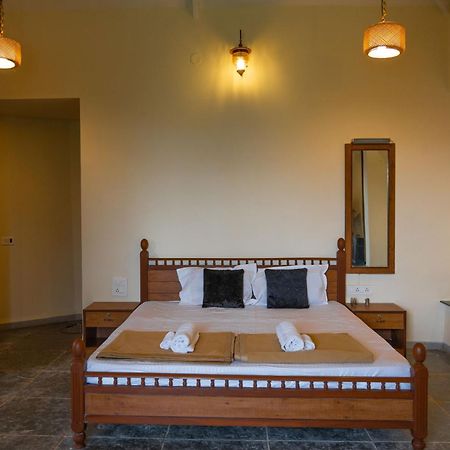 Rajlok Resorts Pune Extérieur photo
