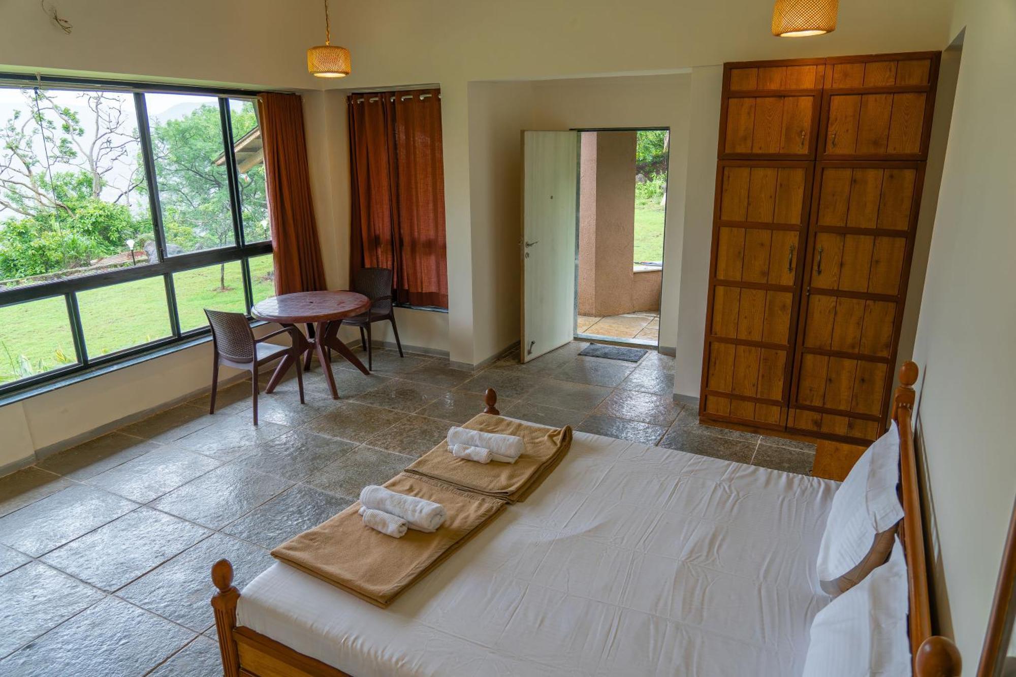 Rajlok Resorts Pune Extérieur photo