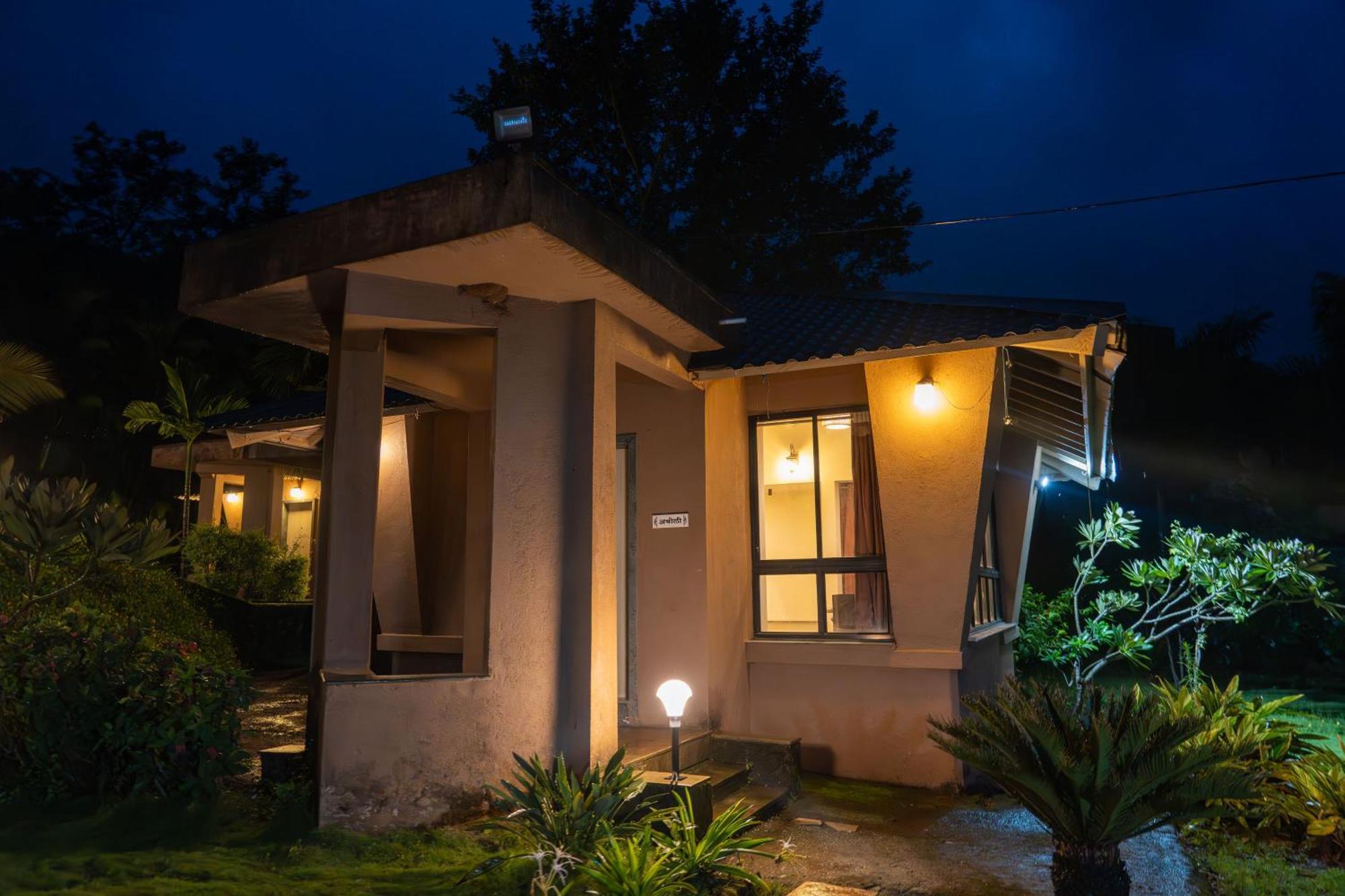 Rajlok Resorts Pune Extérieur photo