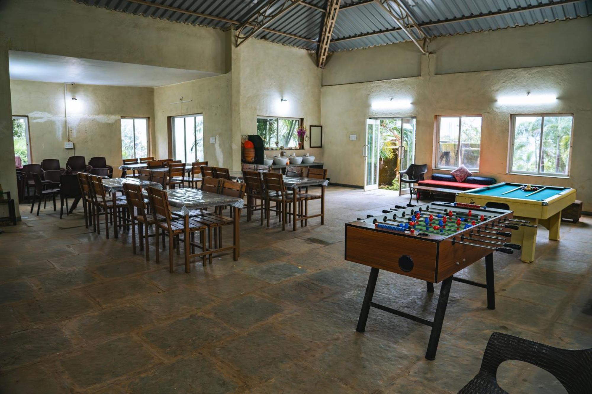 Rajlok Resorts Pune Extérieur photo